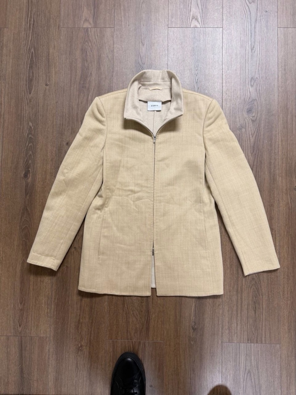 AKRIS Beige Zip-Front Women's cashmere jacket coat blazer